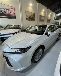 تۆیۆتا کامری